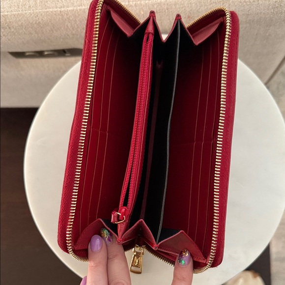 Yves Saint Laurent Red Wallet - Picture 5 of 9